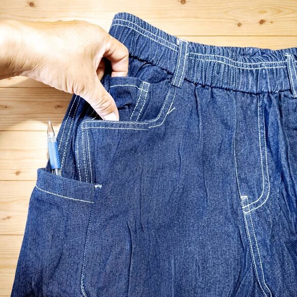 Vintage Dark Wash Denim Shorts - Picture 2 of 3